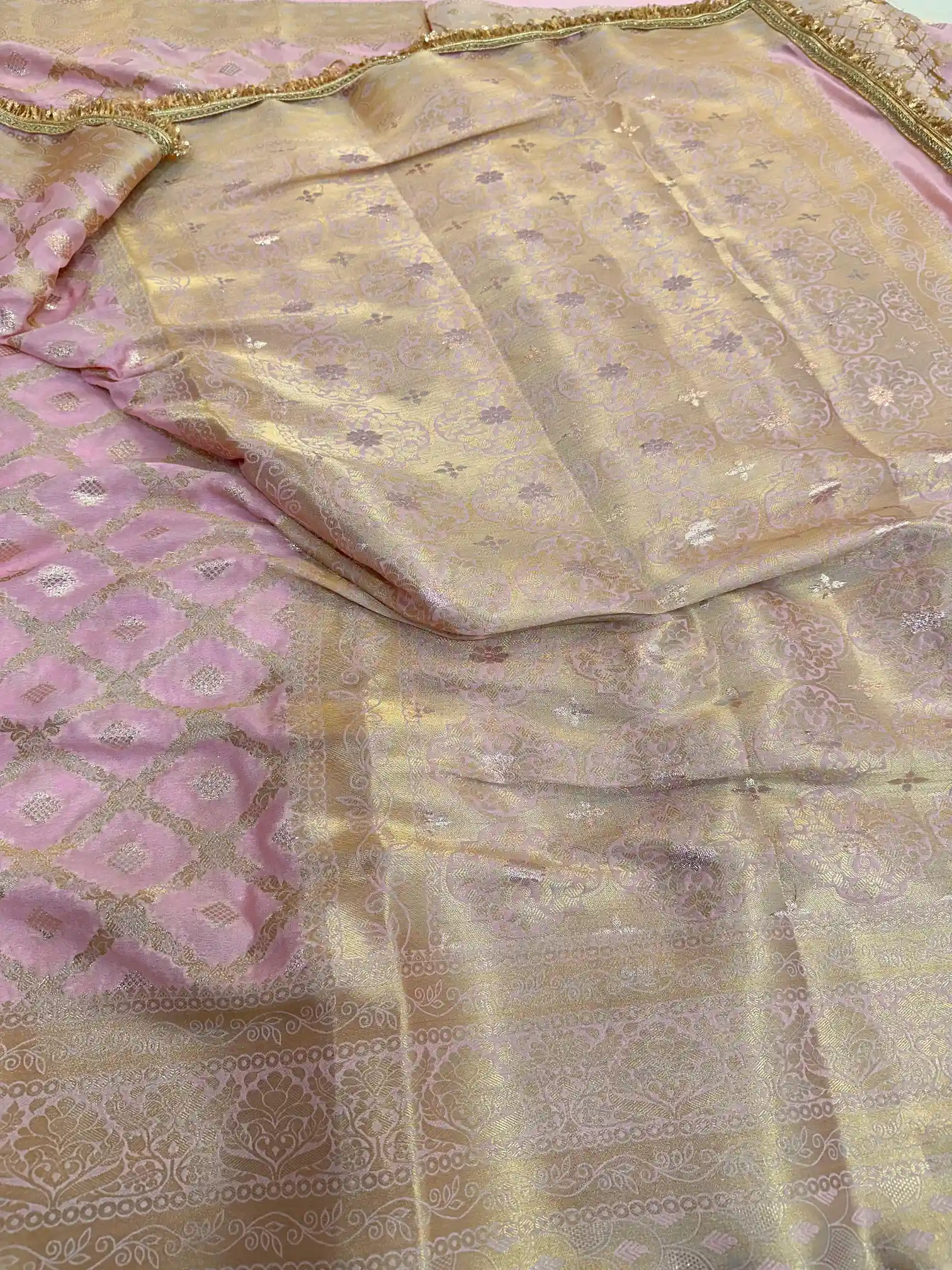 Baby Pink Chiniya Silk Lace Attached Banarasi Saree - Image 5
