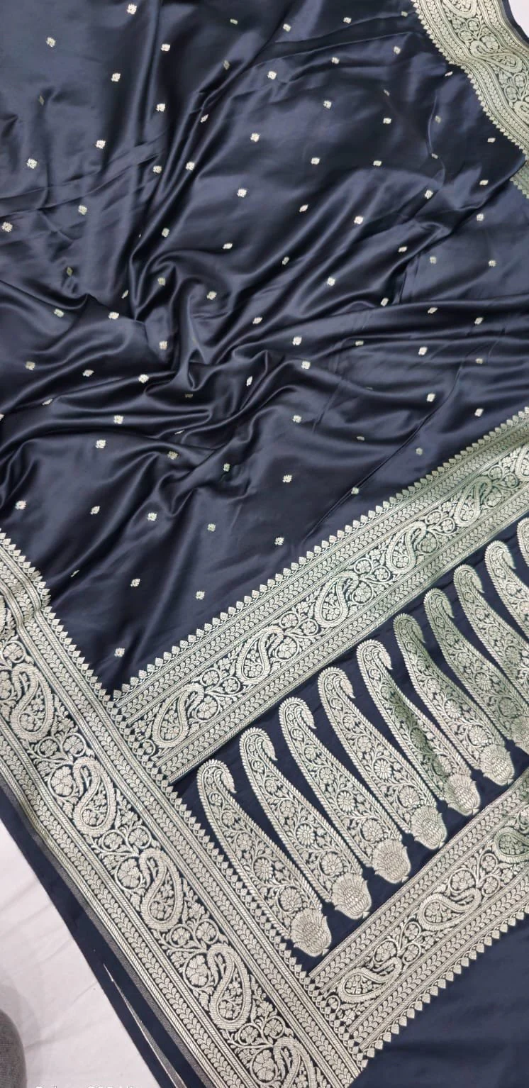 Black Premium Mashru Katan Silk Banarasi saree - Image 2