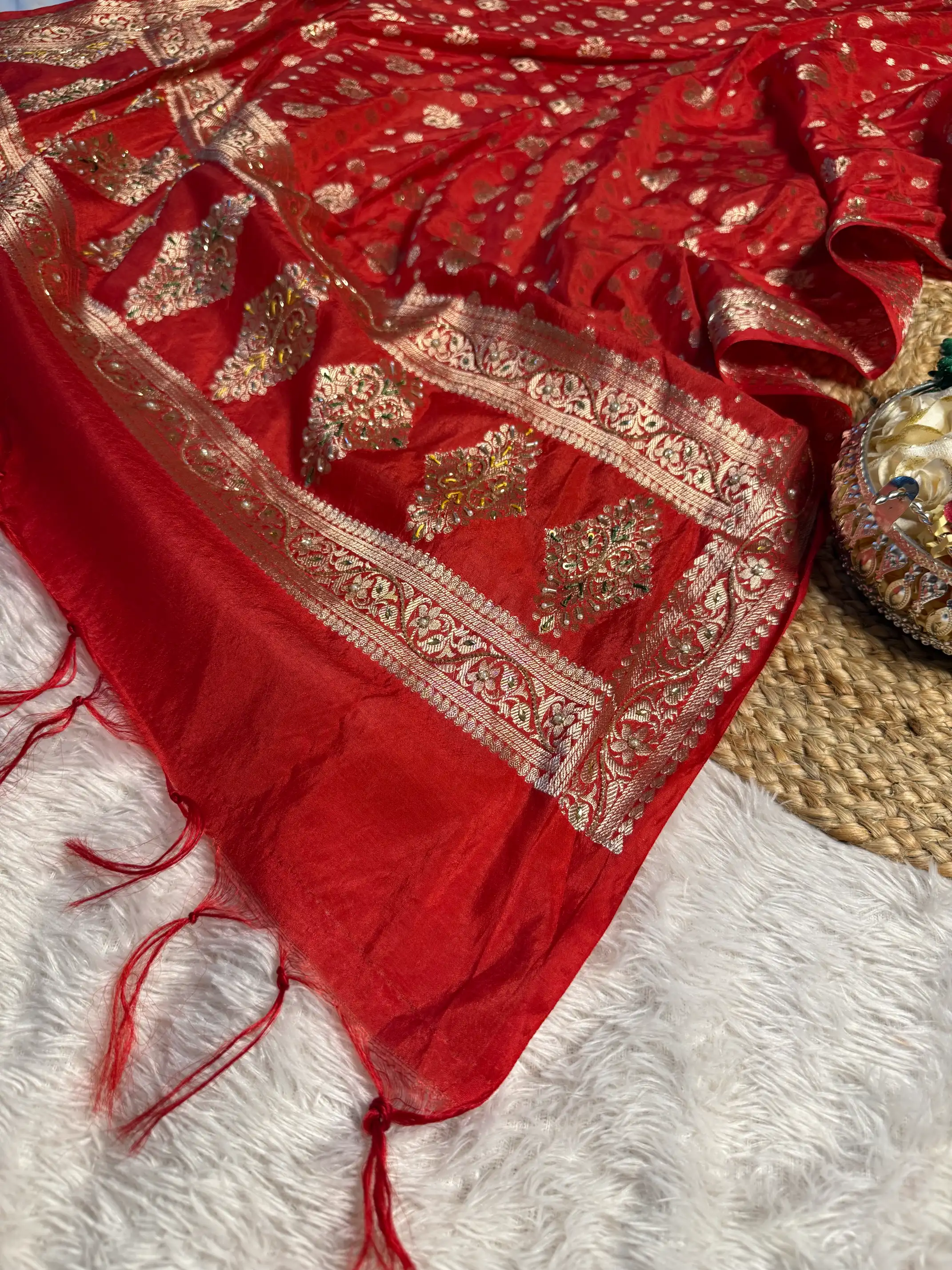 Bridal Red Eccentric Weave Premium Handwork Banarasi Suit - Image 3