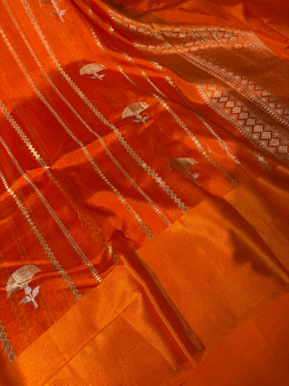Bright Orange Mango Silk Heritage Banarasi Saree - Image 2