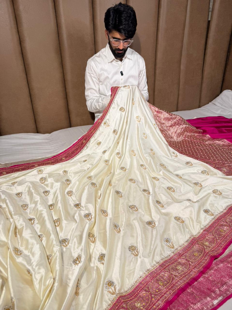 Cream Rani Mashru Katan Silk Premium Handwork Saree - Image 3
