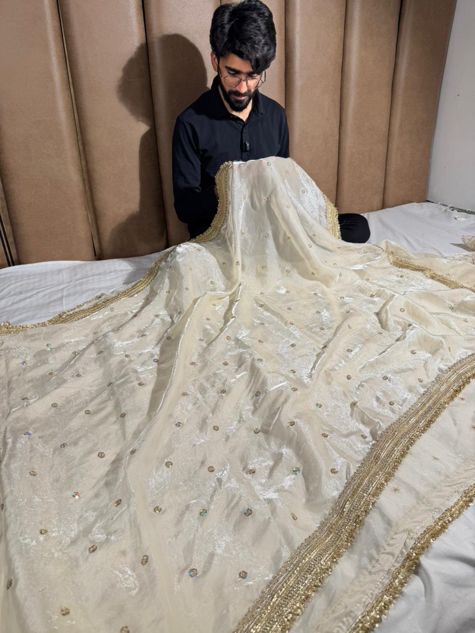 Ivory shimmery tissue silk designer saree - Image 3
