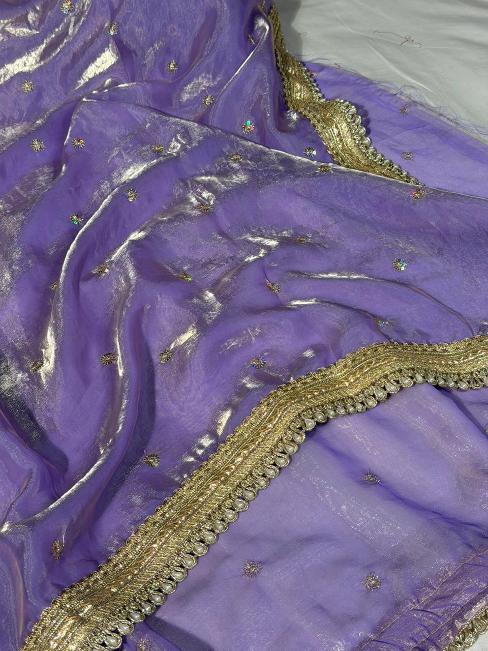 Lavender Shimmery Tissue Silk Embroidered Lace Work Saree - Image 2