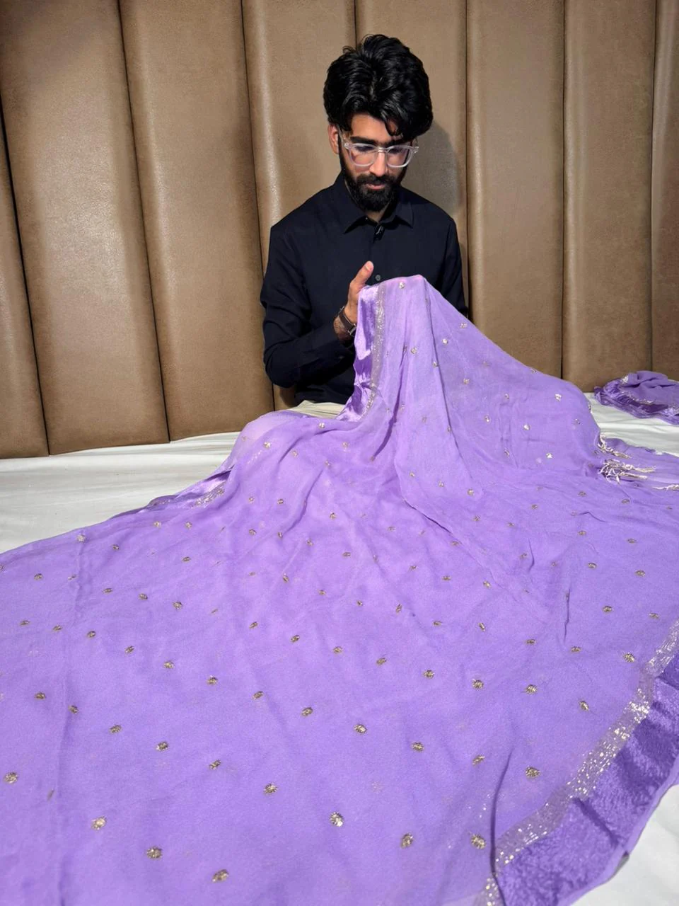 Light Lavender Soft Viscose Georgette Embroidered Saree - Image 4