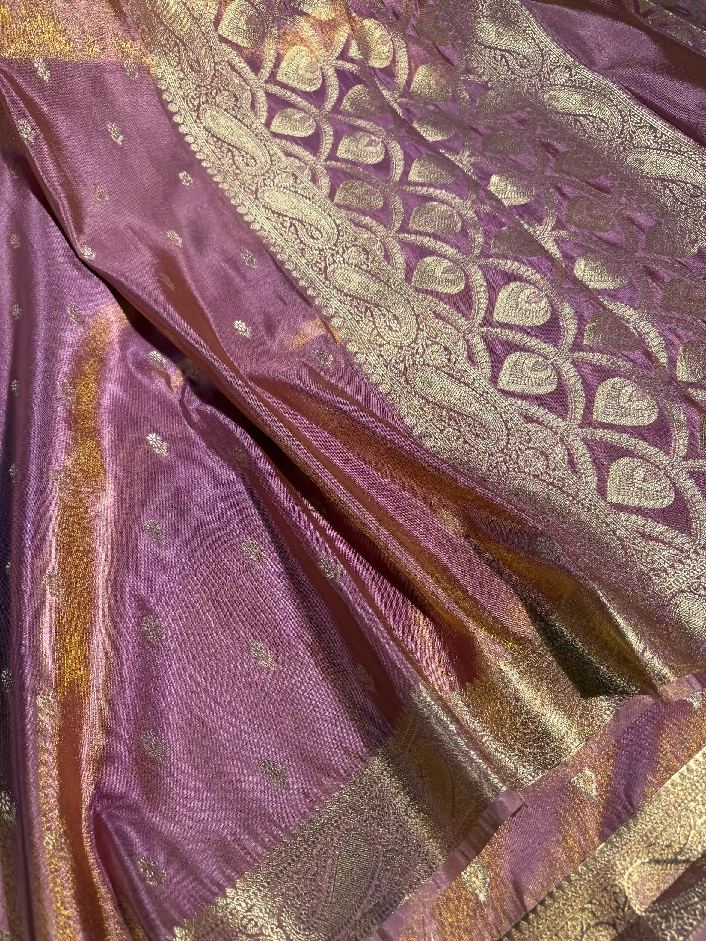 Lilac Pink Breathable Tissue Silk Traditional Banarasi Saree - Image 2