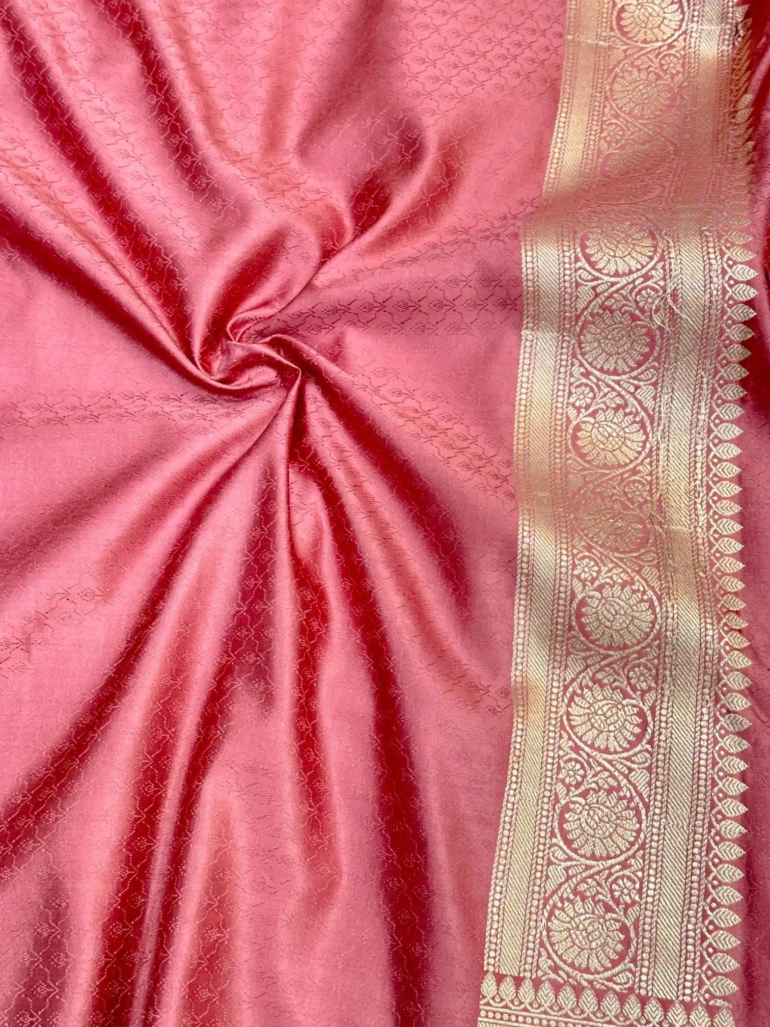 Mauve Mashru Katan Silk Leheriya Weave Banarasi Saree - Image 6