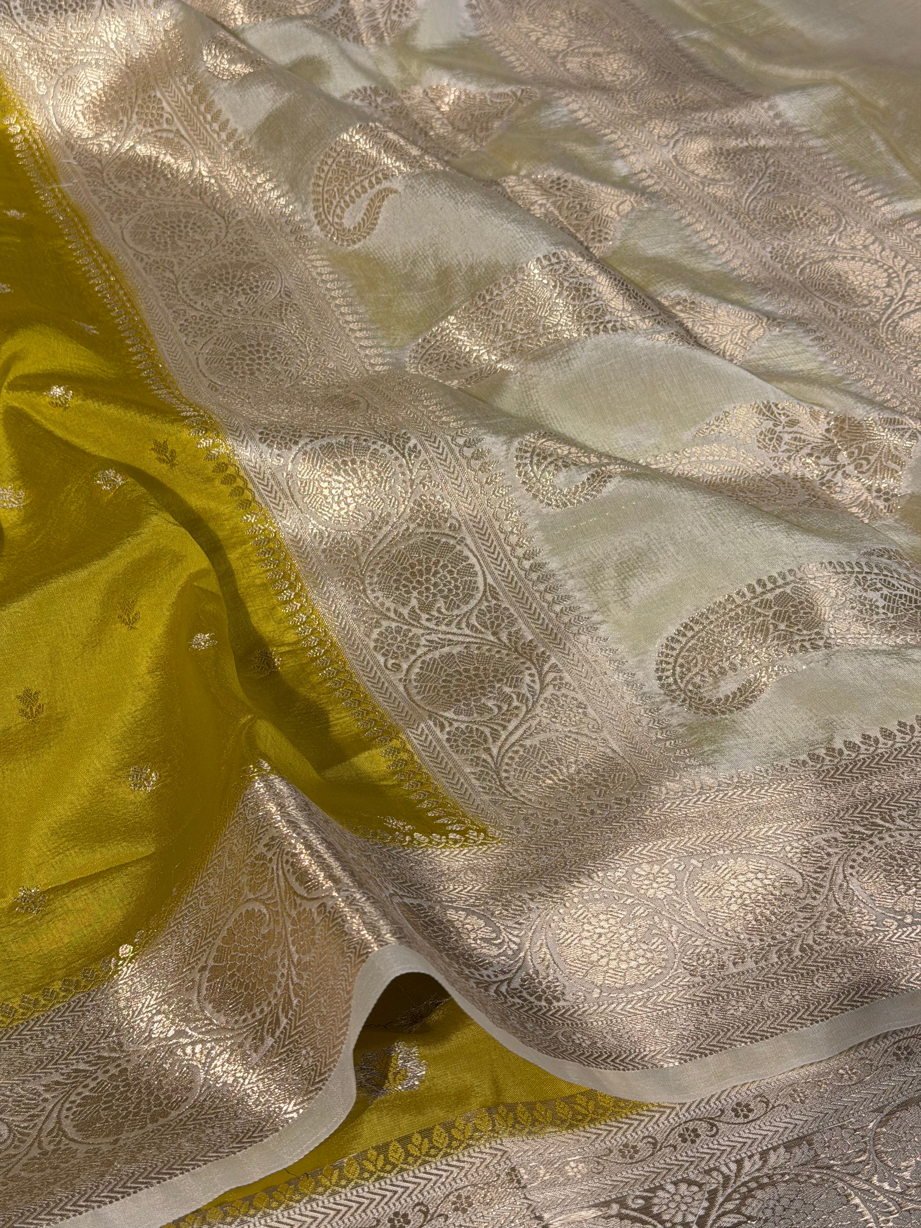Mehendi Ivory Traditional Soft Georgette Banarasi Saree - Image 2