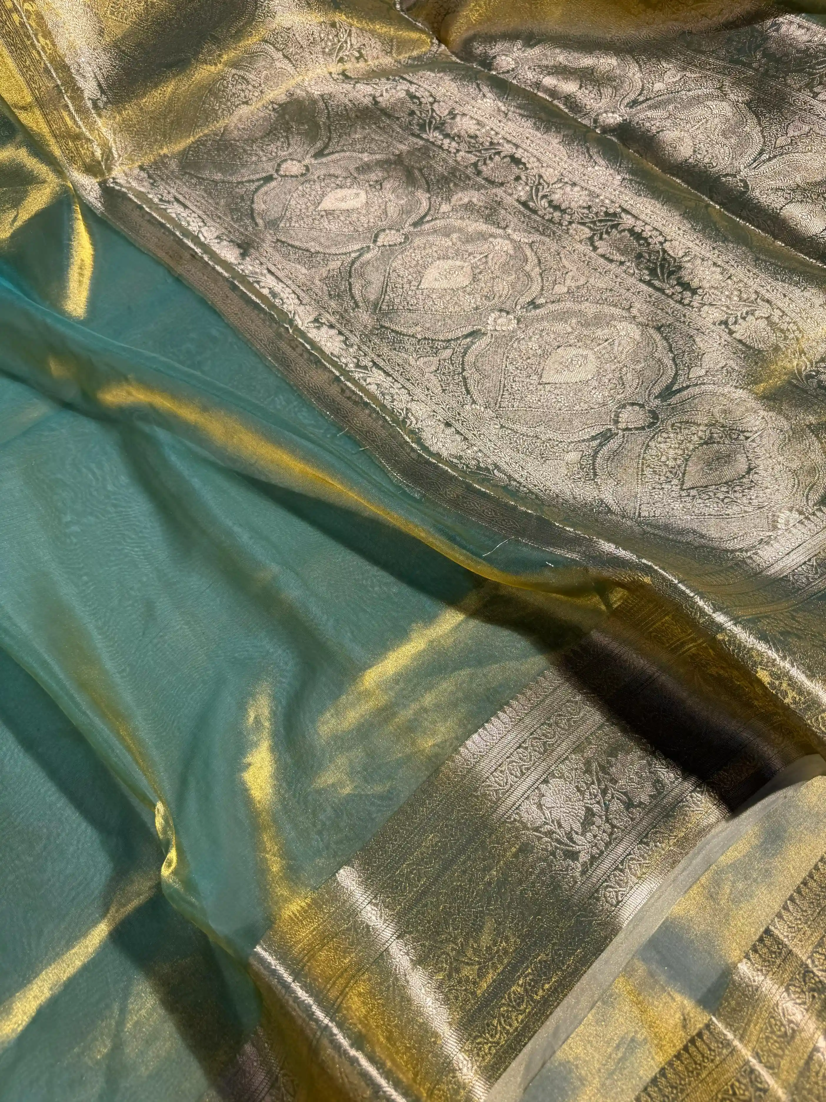 Metallic Sea Green Shade 100% Pure Tissue Silk Banarasi Saree - Image 2