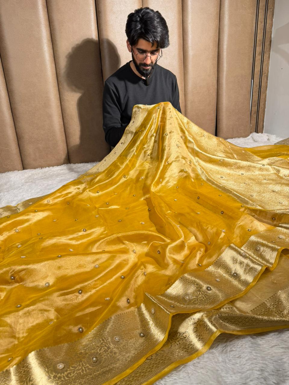 Metallic Yellow Pure Tissue Moti Handwork Saree - Image 3