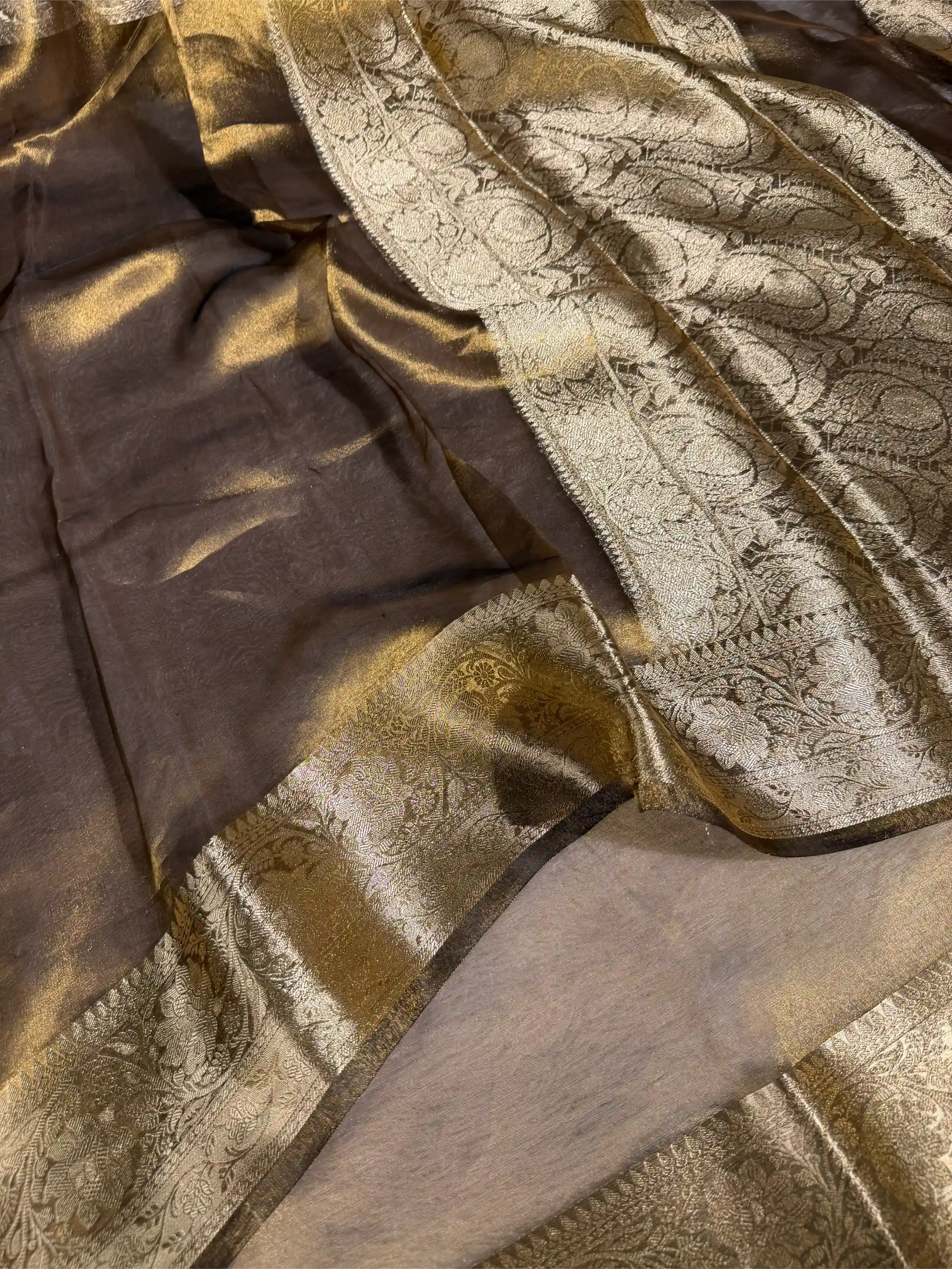 Moose Brown Pure Tissue Silk Banarasi Saree - Image 3