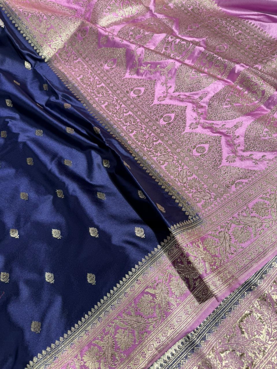 Navy blue pink traditional Mashru katan silk Banarasi - Image 2