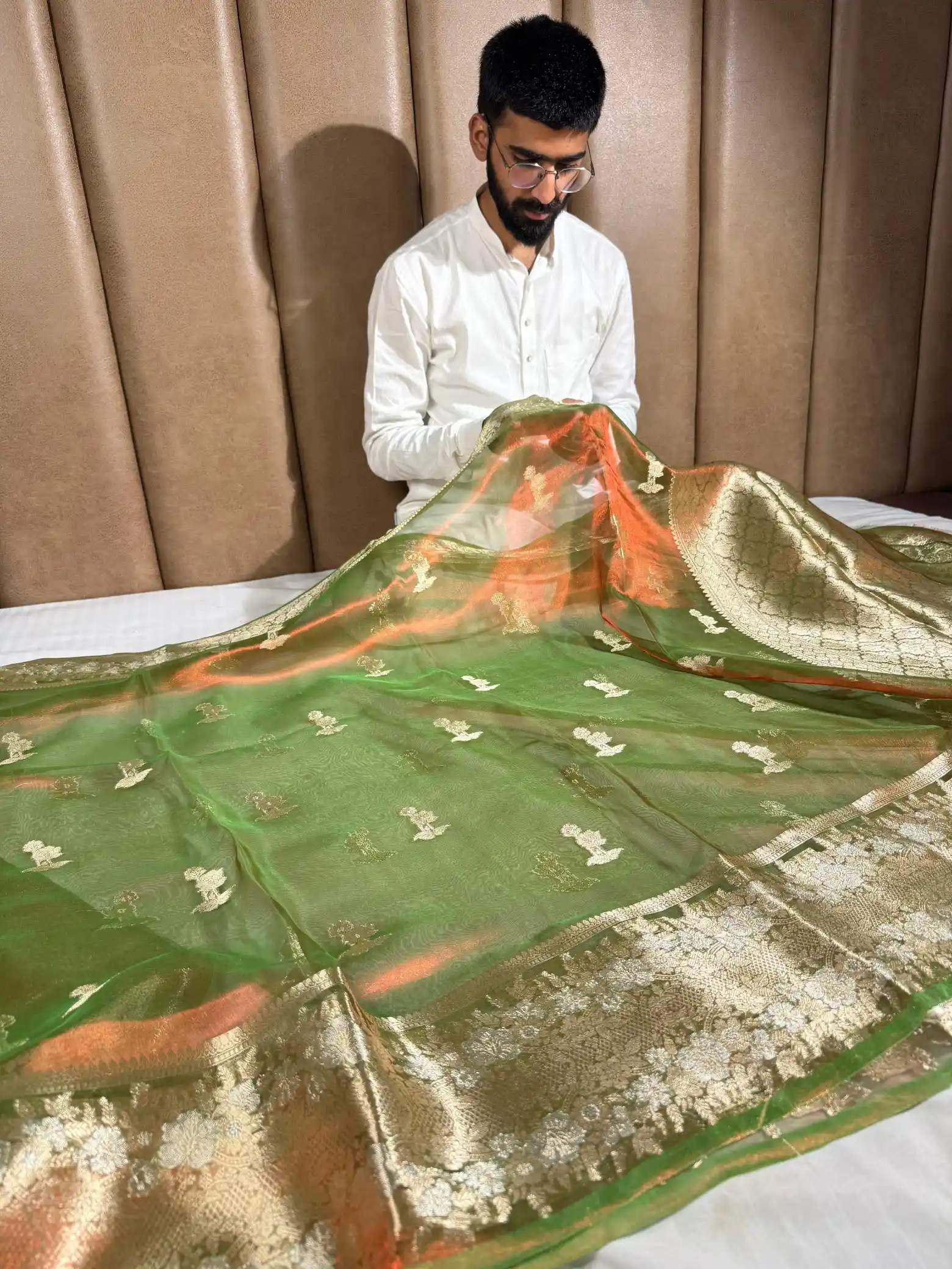 Parrot Green Pure Tissue Silk Heritage Banarasi Saree - Image 3