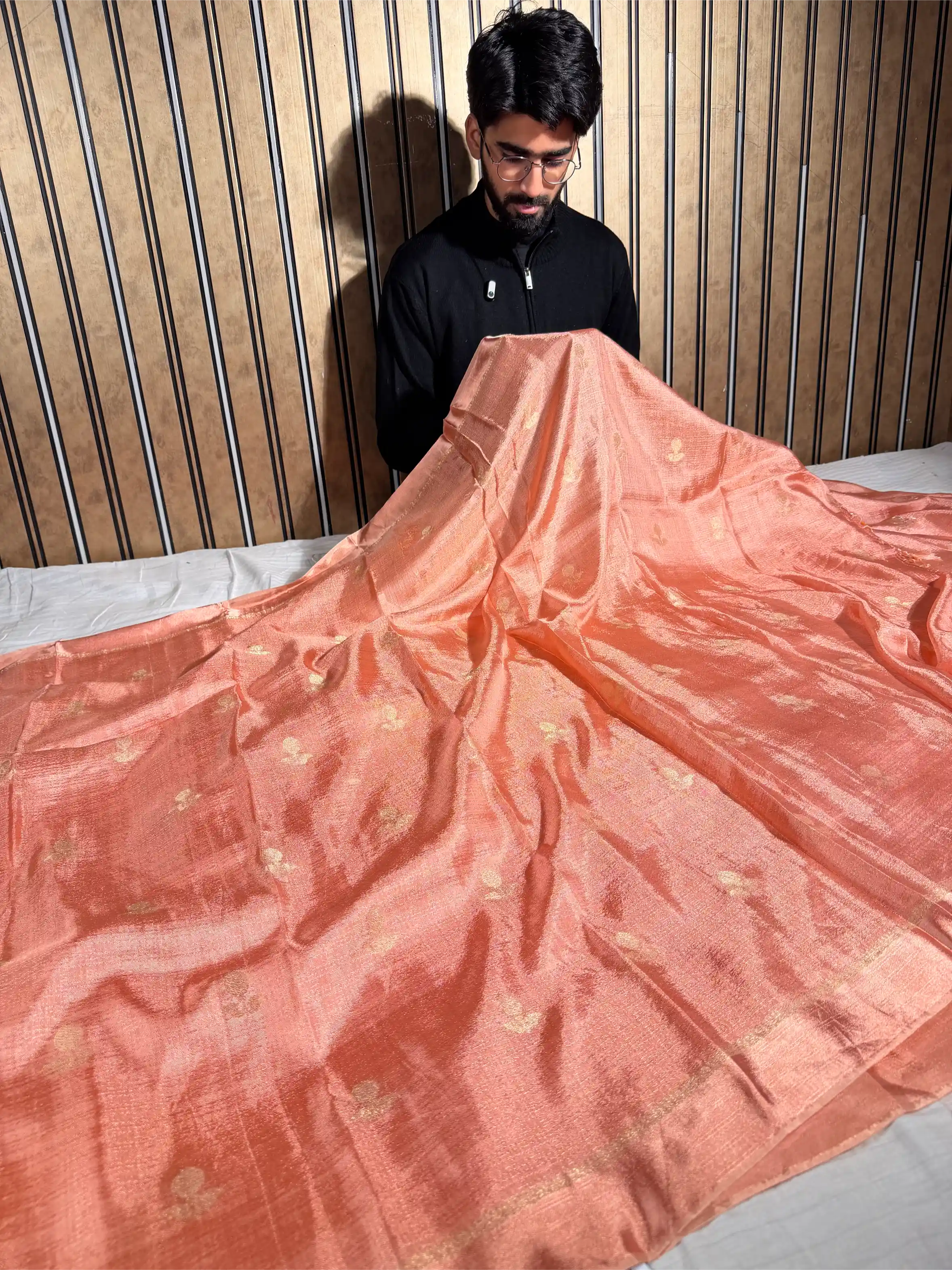 Peach Extremely Soft Georgette Silk Banarasi Saree - Image 3