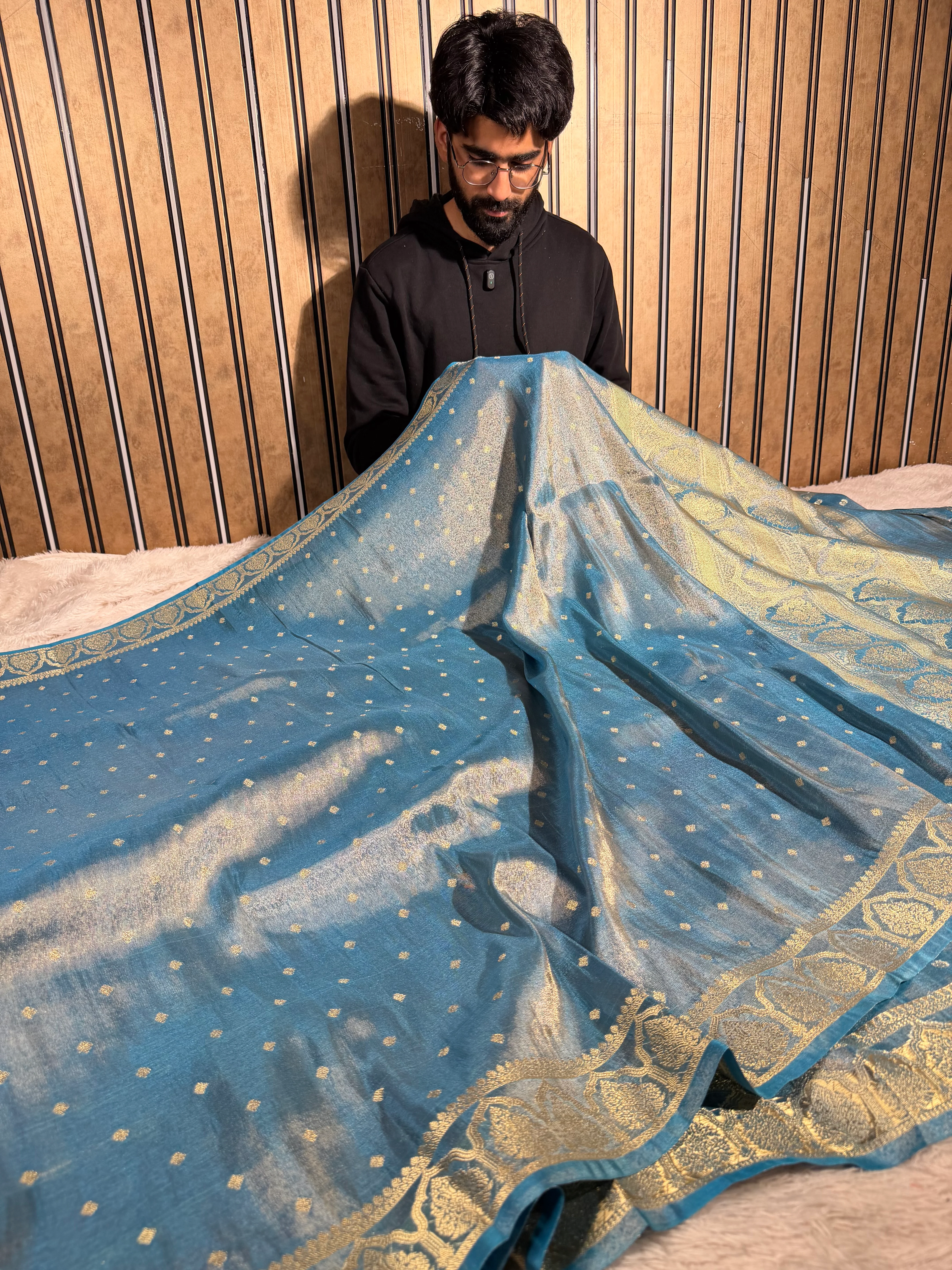 Powder Blue Breathable Soft Tissue Silk Saree - Image 4