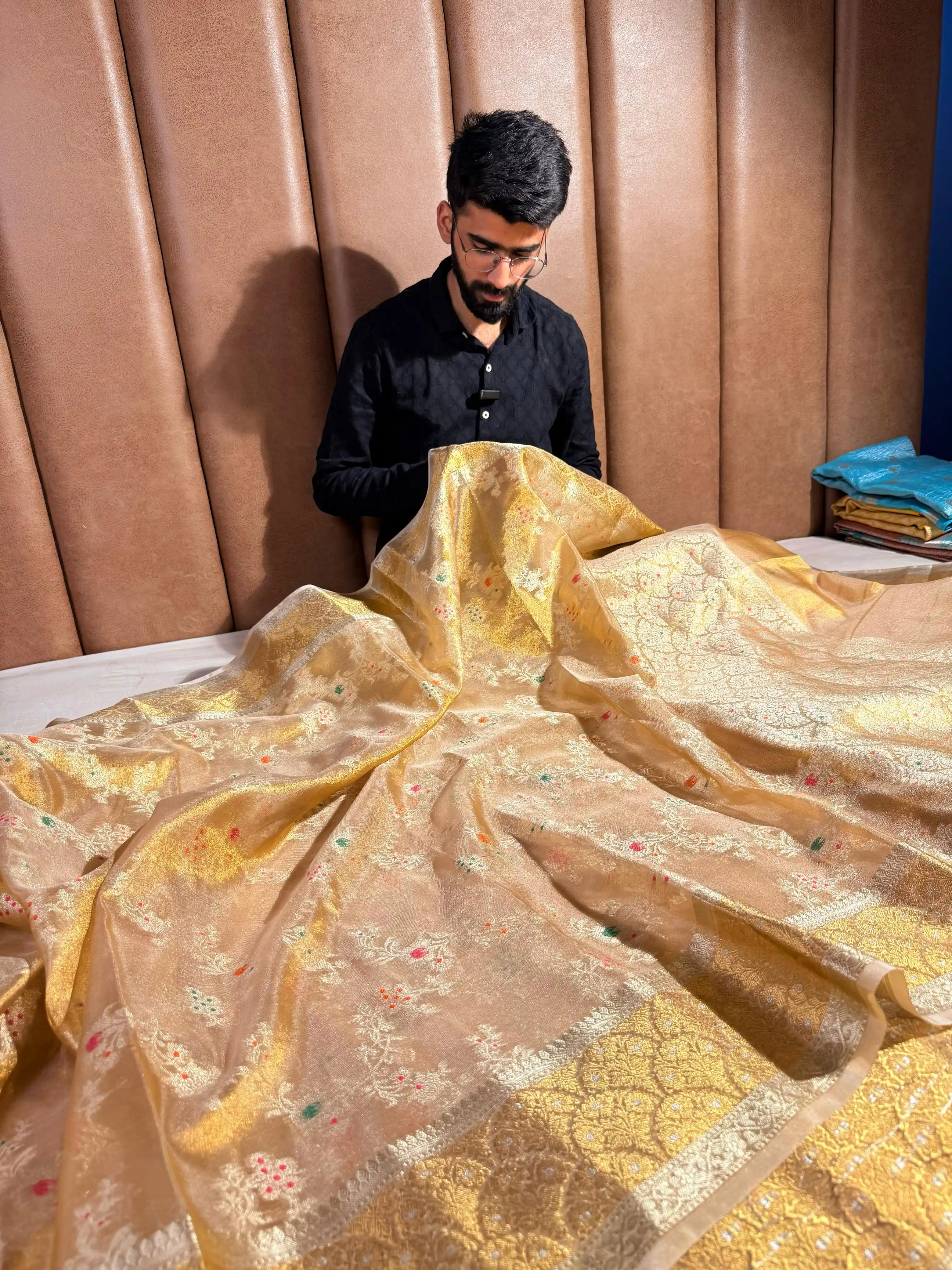 Premium Copper Tissue Silk Banarasi Saree - Image 4