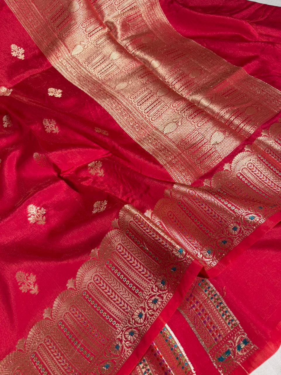 Pretty red Chinia silk contemporary traditional Banarasi - Image 3