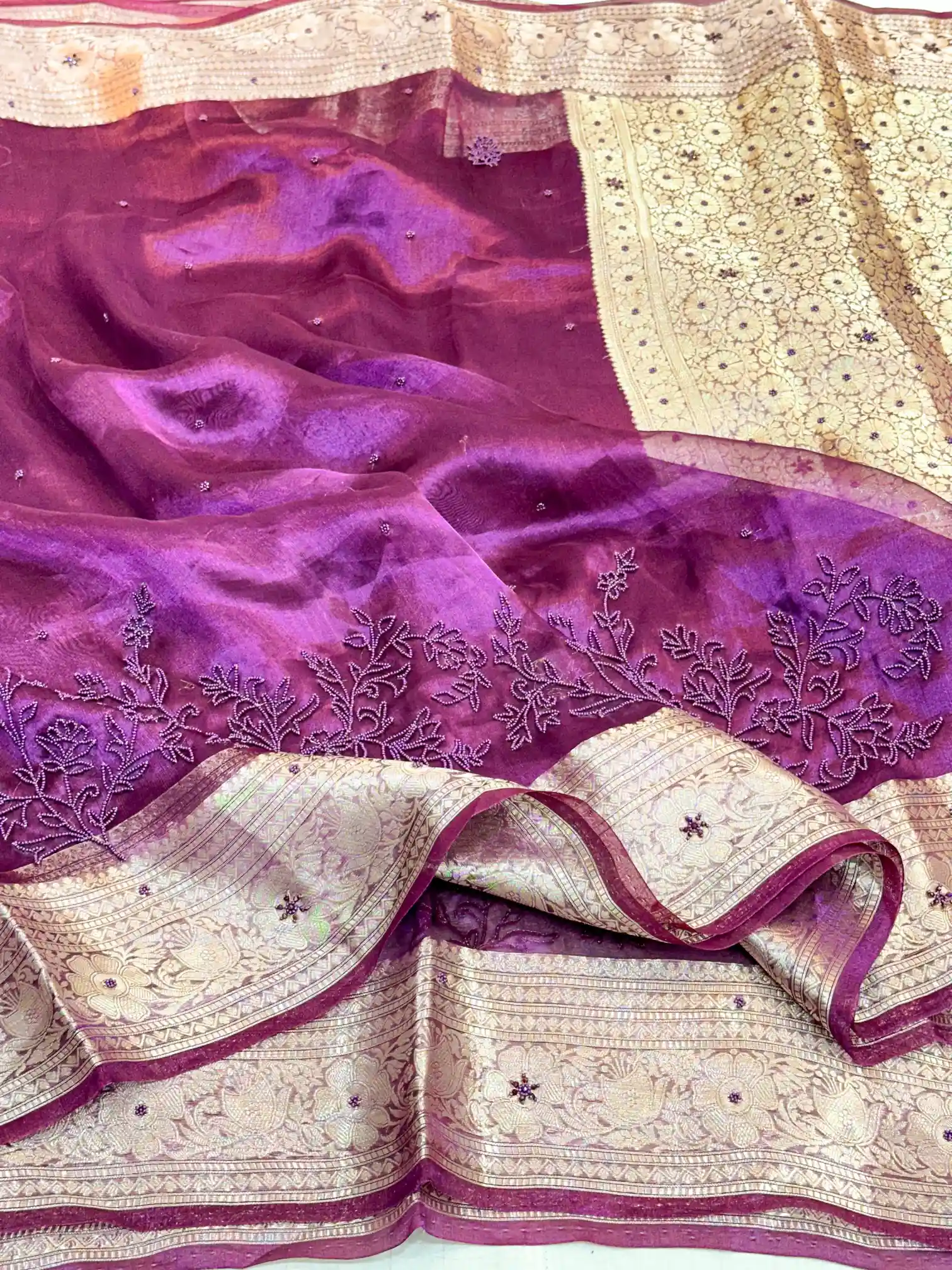 Rani Majenta Premium Handwork Pure Tissue Silk Banarasi Saree - Image 4