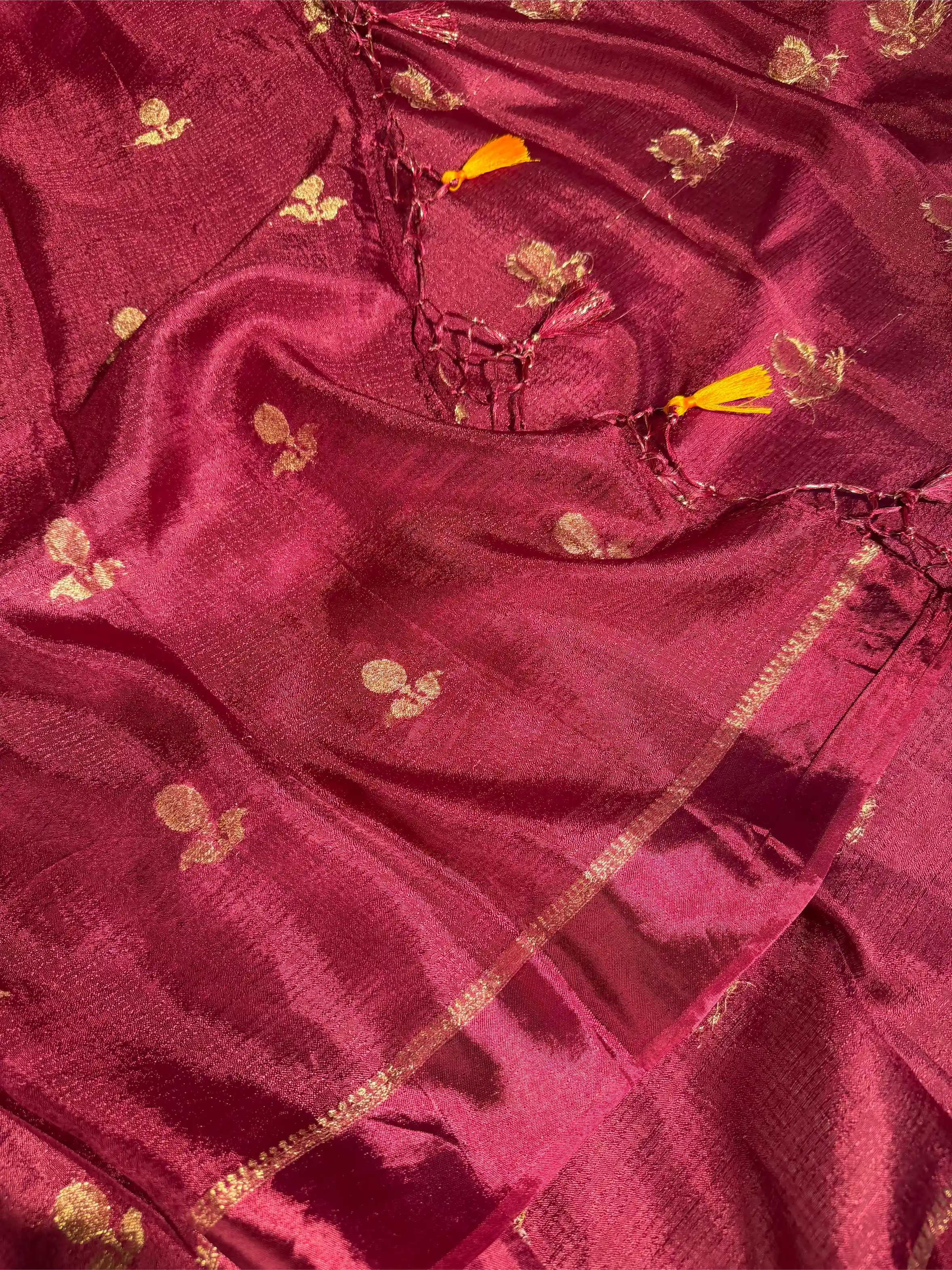 Raspberry Rose Extremely Soft Georgette Silk Banarasi Saree - Image 2