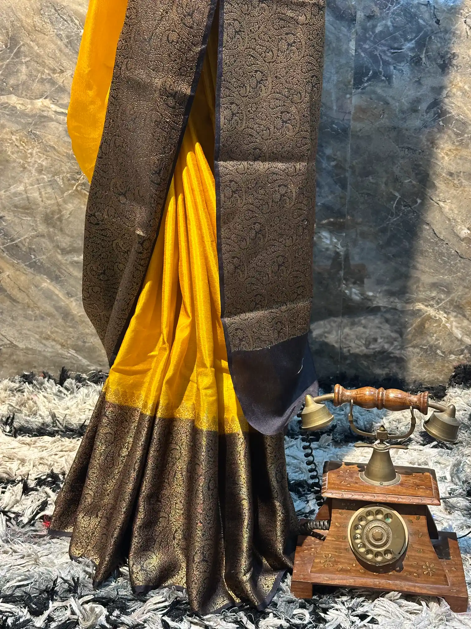 Ready To Wear Warm Silk Traditional Banarasi Saree - Image 3