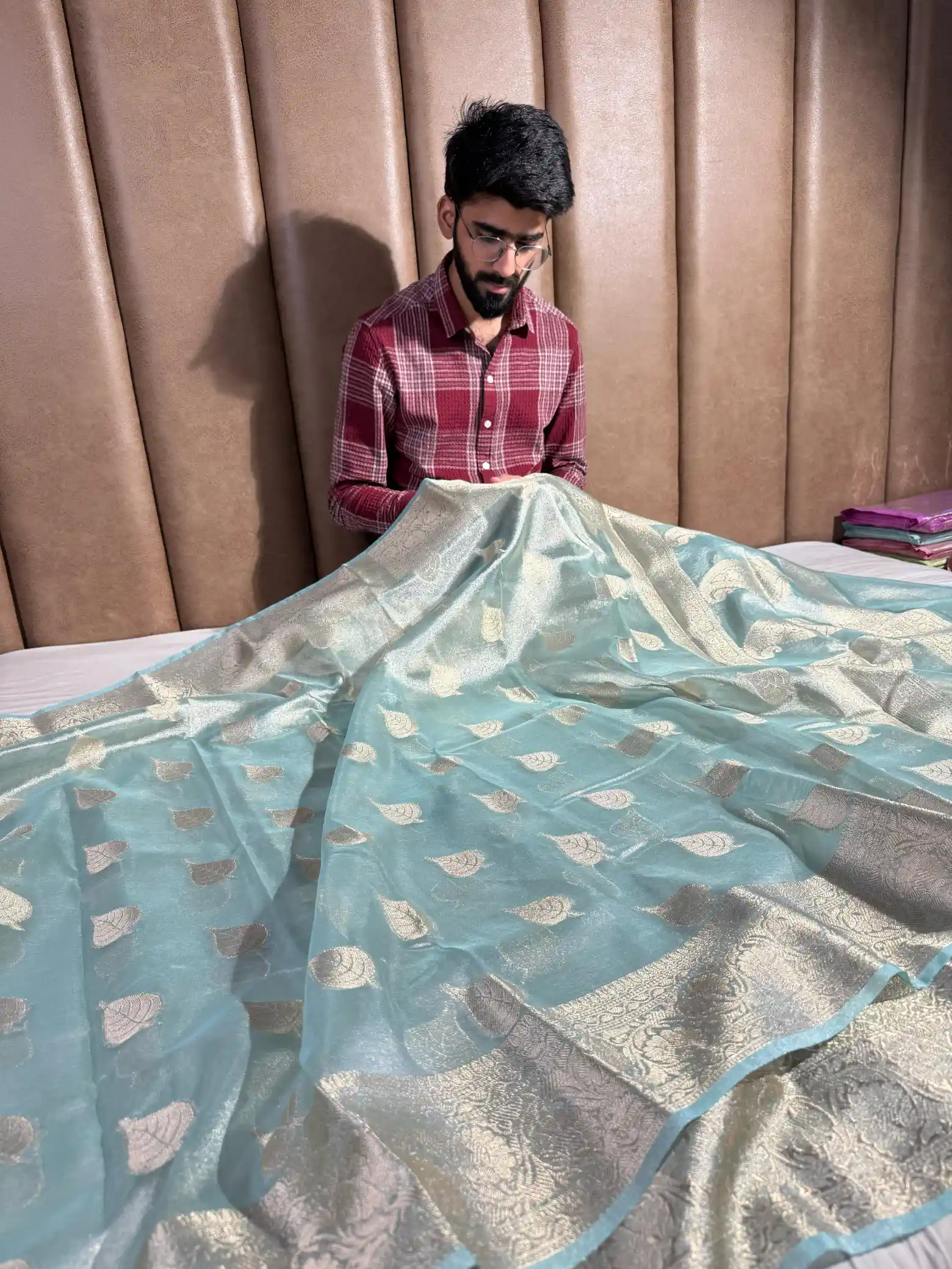 Sky Blue Glass Tissue Silk Banarasi Saree - Image 4